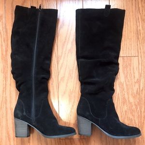 Levity Ursula Black knee high suede boots